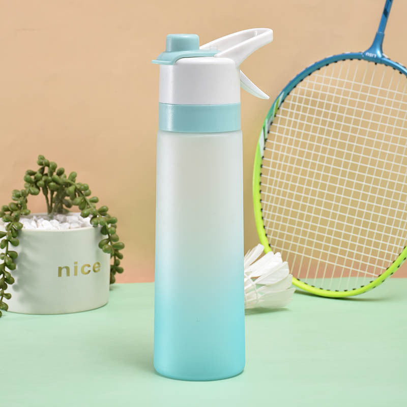 2-in-1 Spray Water Bottle – Hydration & Cooling for Sports & Travel